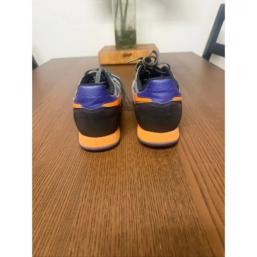 Reebok men classic